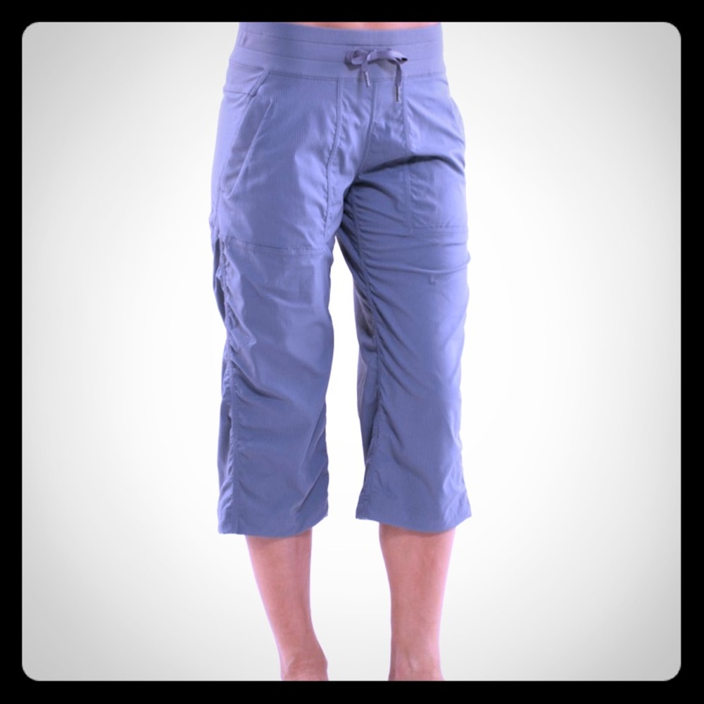 LULULEMON STUDIO CROPS! Discontinued **RARE**